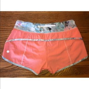 Lululemon Speed-Up Short Size 6